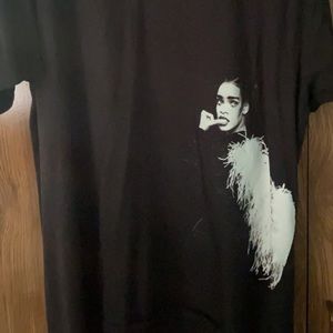 Rihanna North America Tour Tee